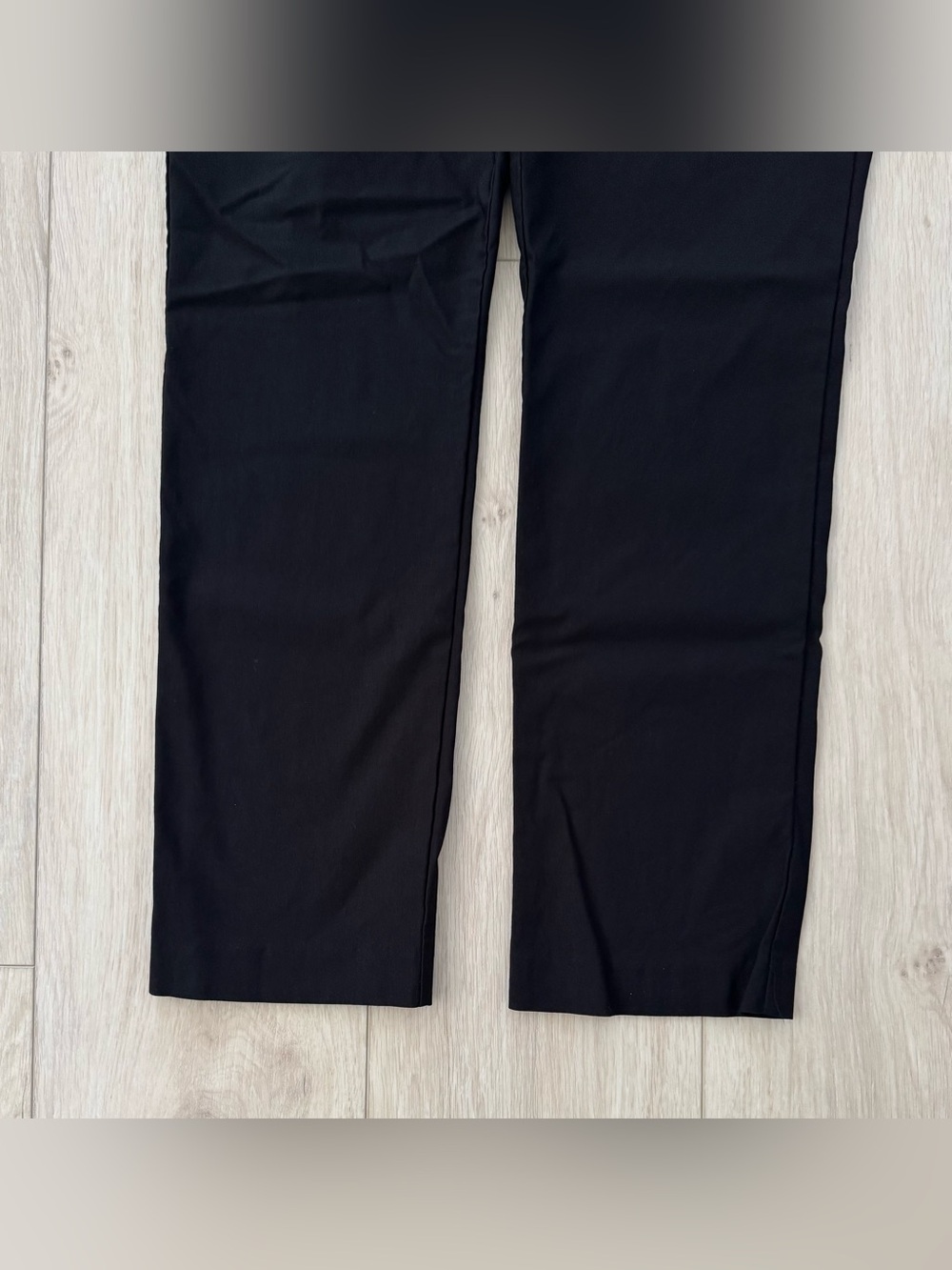 Chico’s Women’s black stretch flat-front straight leg pants 3R / 16 Reg - Picture 2 of 12